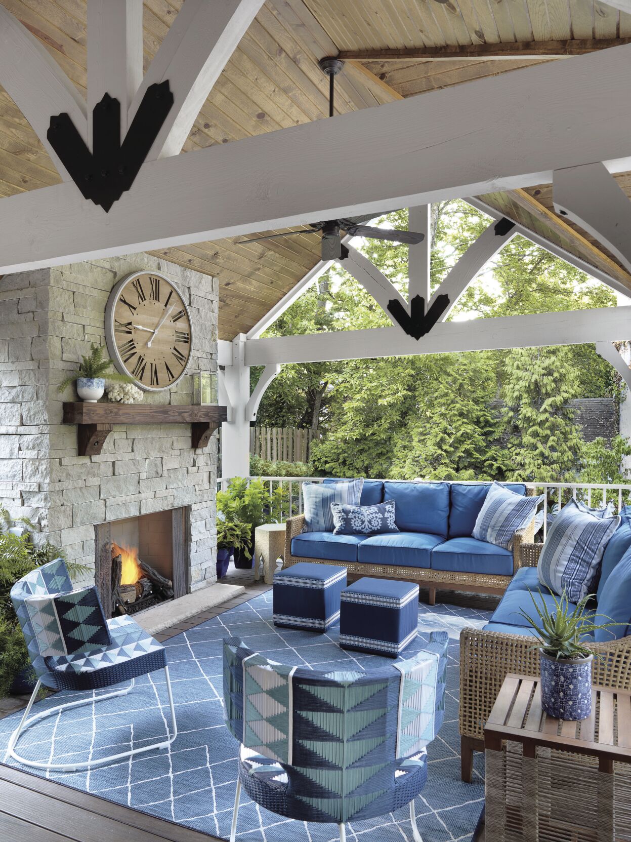By Castle Design, photo by Alise O'Brien.jpg